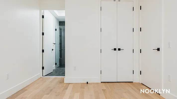 Rented by Nooklyn NYC LLC | media 61