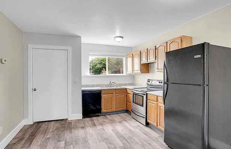 38 S Meade St #2 — Photo 18