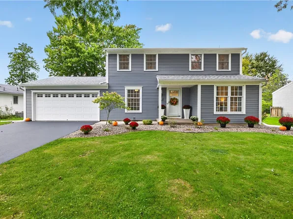 122 Goethals Dr, Rochester, NY 14616
