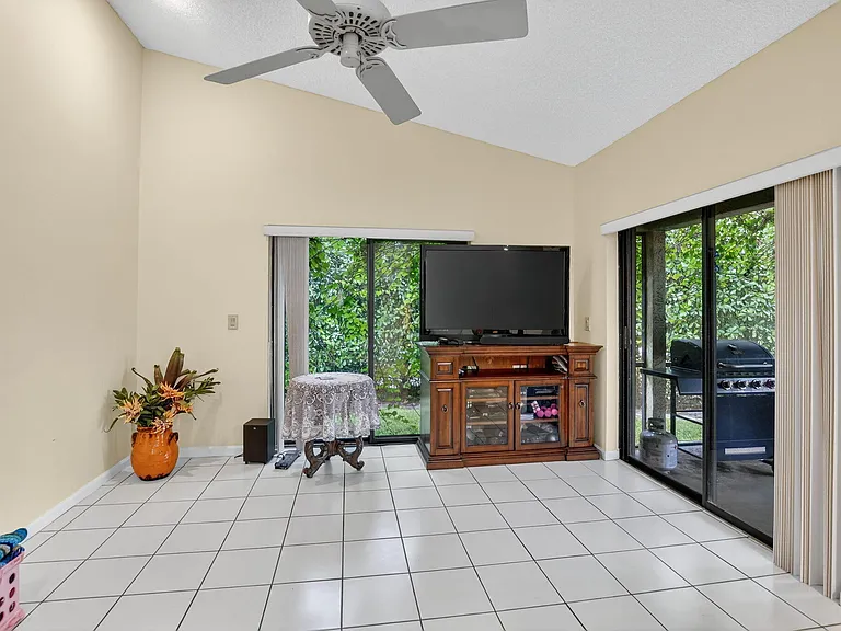20803 Cabrillo Way — Photo 17