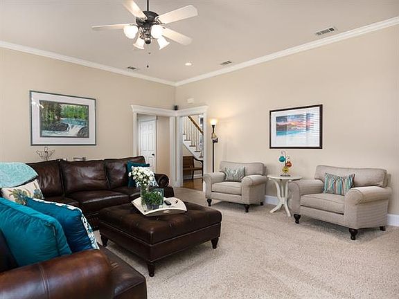 5th image of 501 Briarcrest Dr