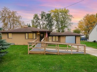 1945 W Youngs Ditch Rd, Bay City, MI 48708