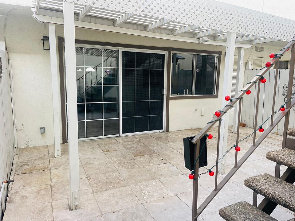 Pergola Patio