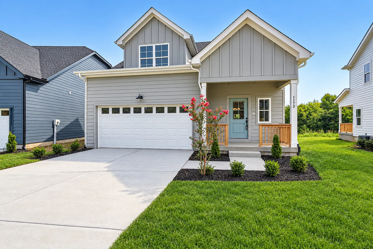 3 bed, 2.5 bath, 2332 sqft, $2,600 — Photo 1