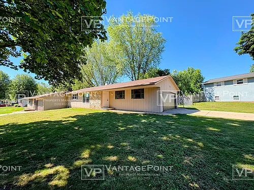 1009 Rogues Way Photo 1