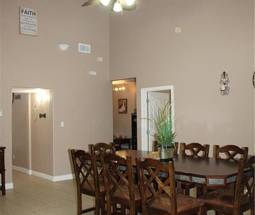 4th image of 4101 N 42nd St