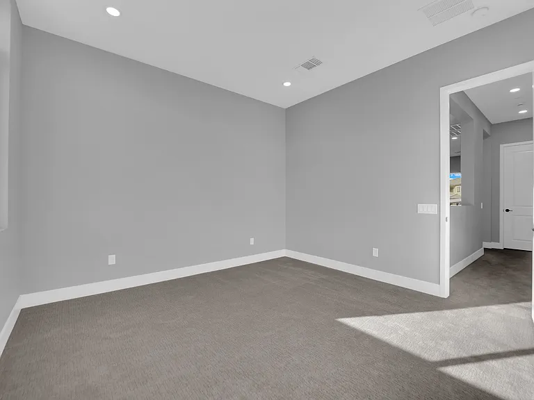 10648 Stone Ledge Ave — Photo 65