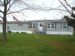 13 Michelle Dr, Saint Albans, VT 05478