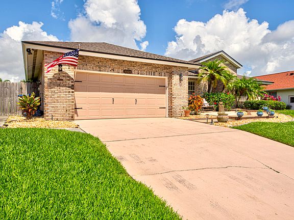 2nd image of 3928 Tanglewood Cir
