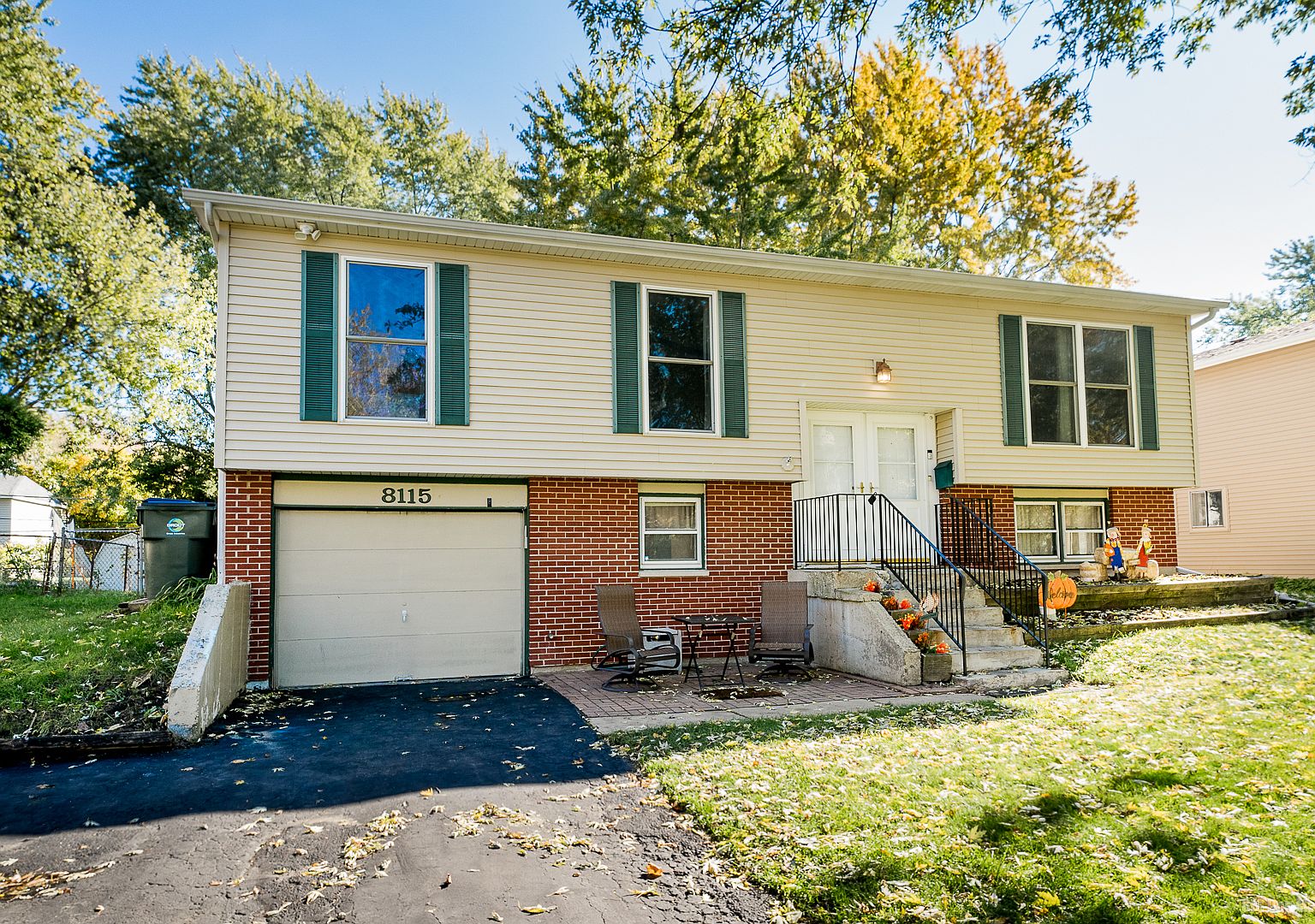 8115 Leawood Ln, Woodridge, IL 60517 Zillow