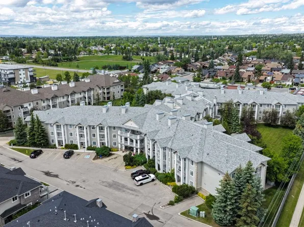 6818 NW Pinecliff Grv NE #3129, Calgary, AB T1Y 7L2