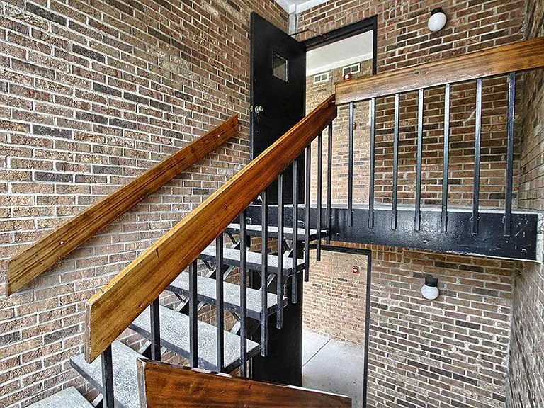 Indian Lookout Apartments — Photo 36