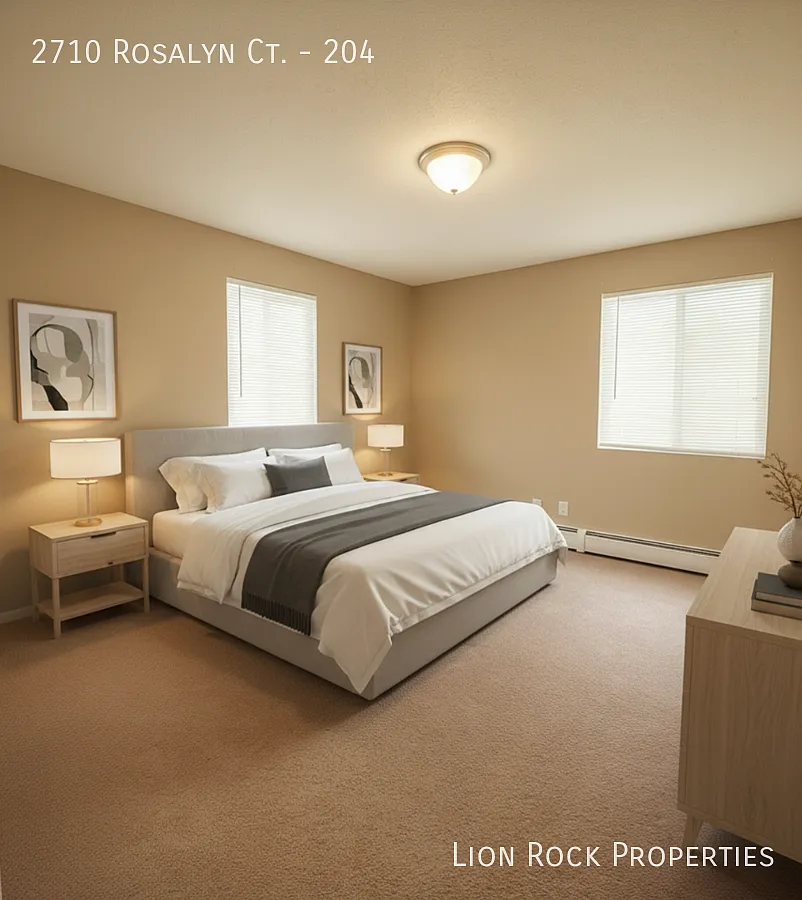 Building Photo - 2710 Rosalyn Ct #204