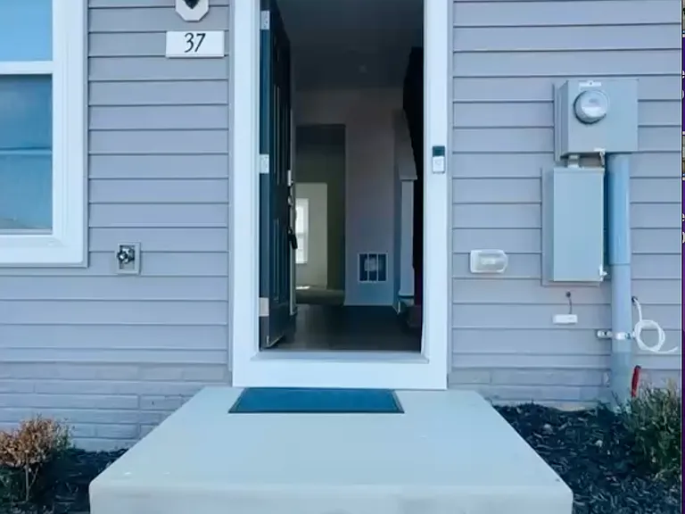 37 Abigail St — Photo 2