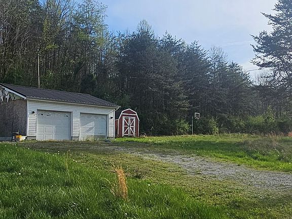 4th image of 185 Gallup Rd