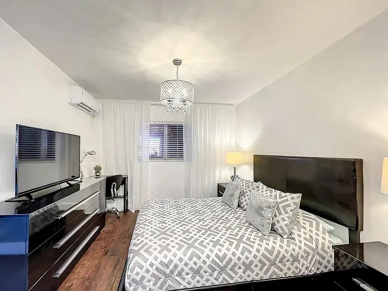 2700 SW 36th Ave #C — Photo 8