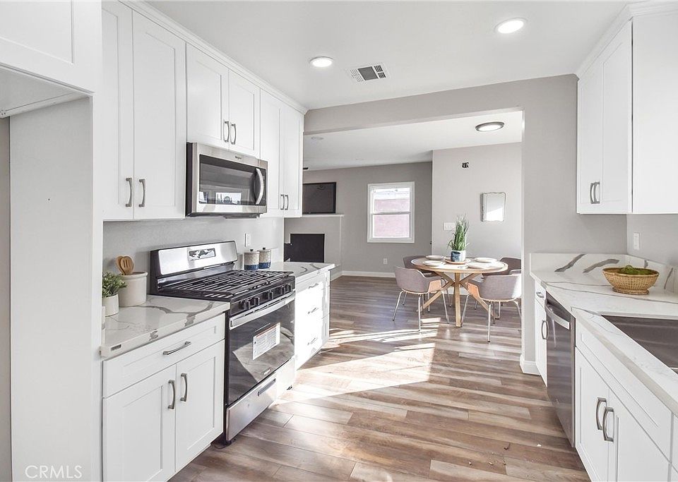 1st image of 404 Monte Vista Way
