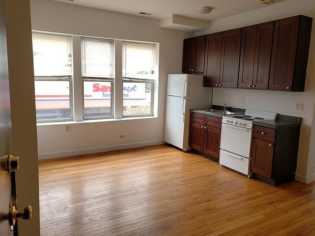 1st image of 5554 W North Ave APT 2