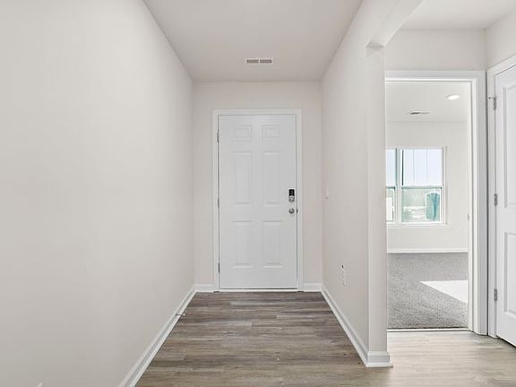 4th image of 407 Caprock Ct