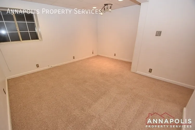 7660 Fairbanks Ct — Photo 8