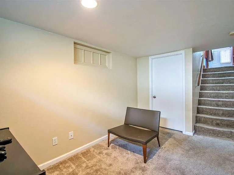 1444 Grand Ave — Photo 9
