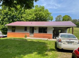 2704 White Oak Grove Rd, Morristown, TN 37813