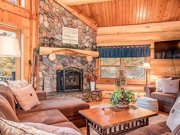 5th image of 3058 N Carpenter Lake Rd #N