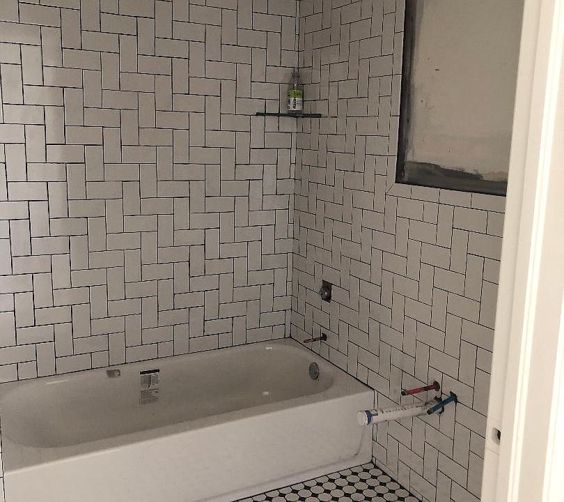 2nd image of 1564 S Yorktown Ave