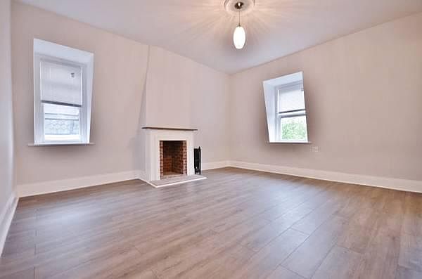 1st image of 217 Warburton Ave