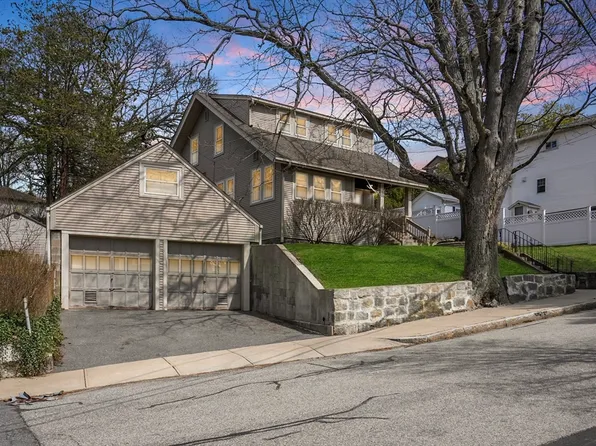 56 Madison Ave, Quincy, MA 02169