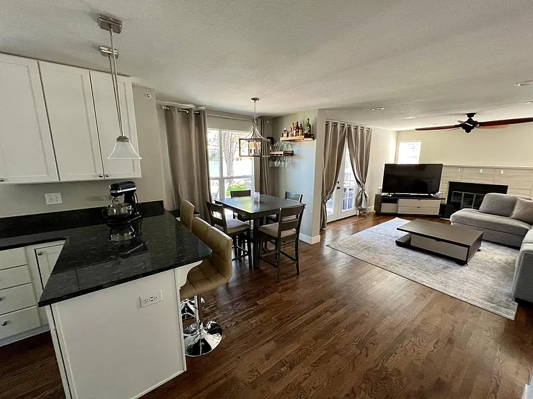780 S Laredo Cir — Photo 5