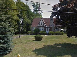 159 Indian Trl, Buffalo, NY 14221