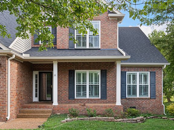 5th image of 3121 Traviston Dr