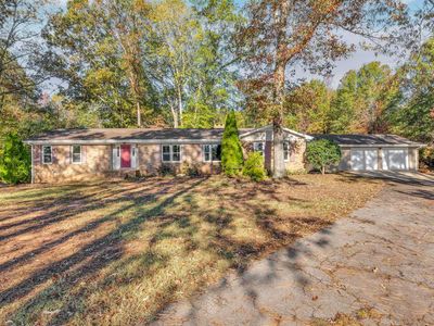 145 Rogers Farm Rd, Woodruff, SC, 29388