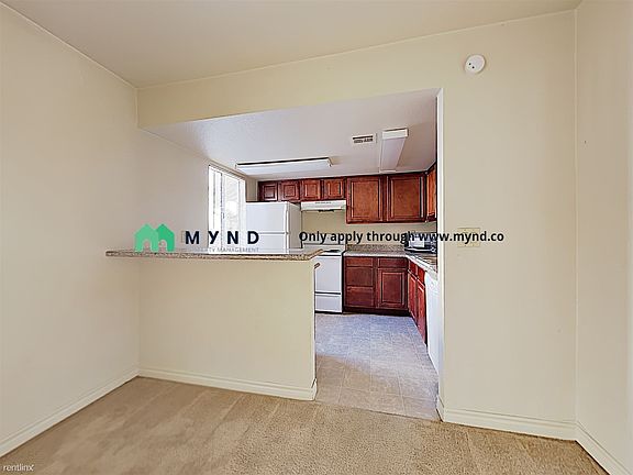 4th image of 4411 Alexis Dr Unit 447