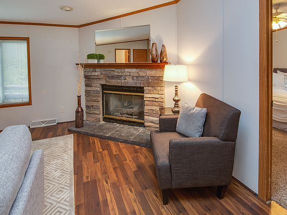 5th image of 1329 Ruble Dr