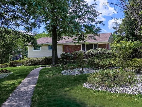 2nd image of 277 French Hill Rd