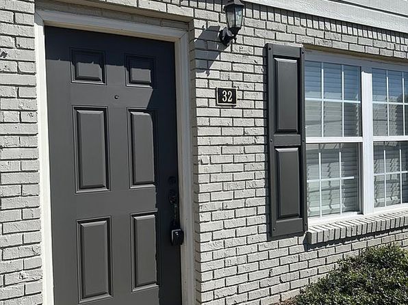 1802 Jackson Ave W APT 32