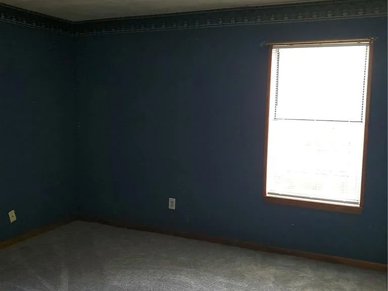 953 Dallas Ct — Photo 26