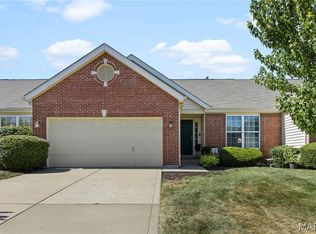 25 Turtle Creek Villas Dr, O'Fallon, MO 63366
