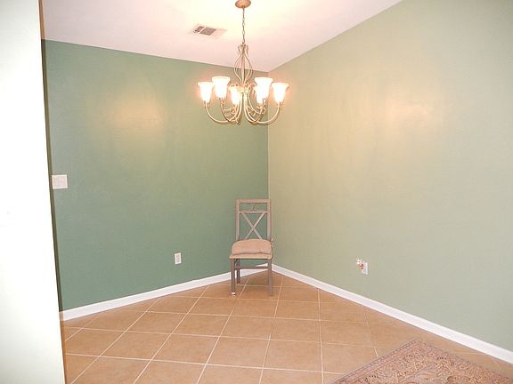 5th image of 2718-A Via Milano Ave
