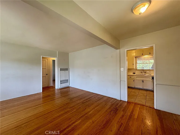 396 S Pasadena Ave #D — Photo 3