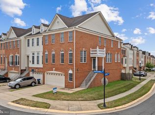 25370 Whippoorwill Ter, Chantilly, VA 20152