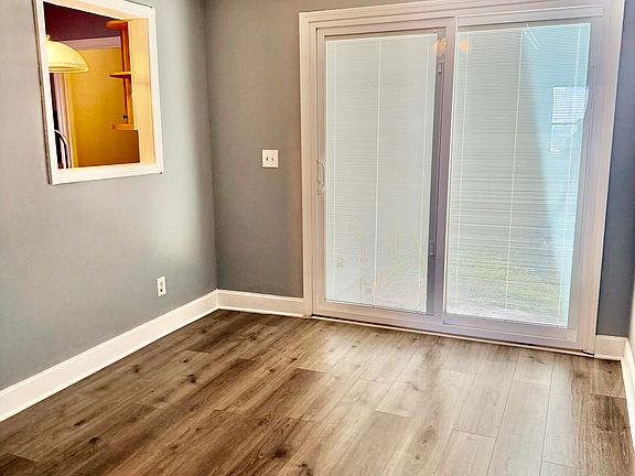 4th image of 237 Pine Shadow Dr