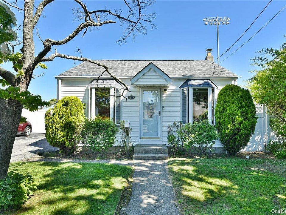 1st image of 11 Glenda Drive