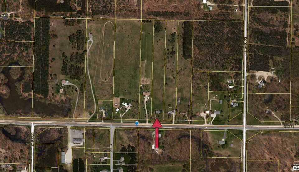 2nd image of 11835 Forteen Mile Rd NE