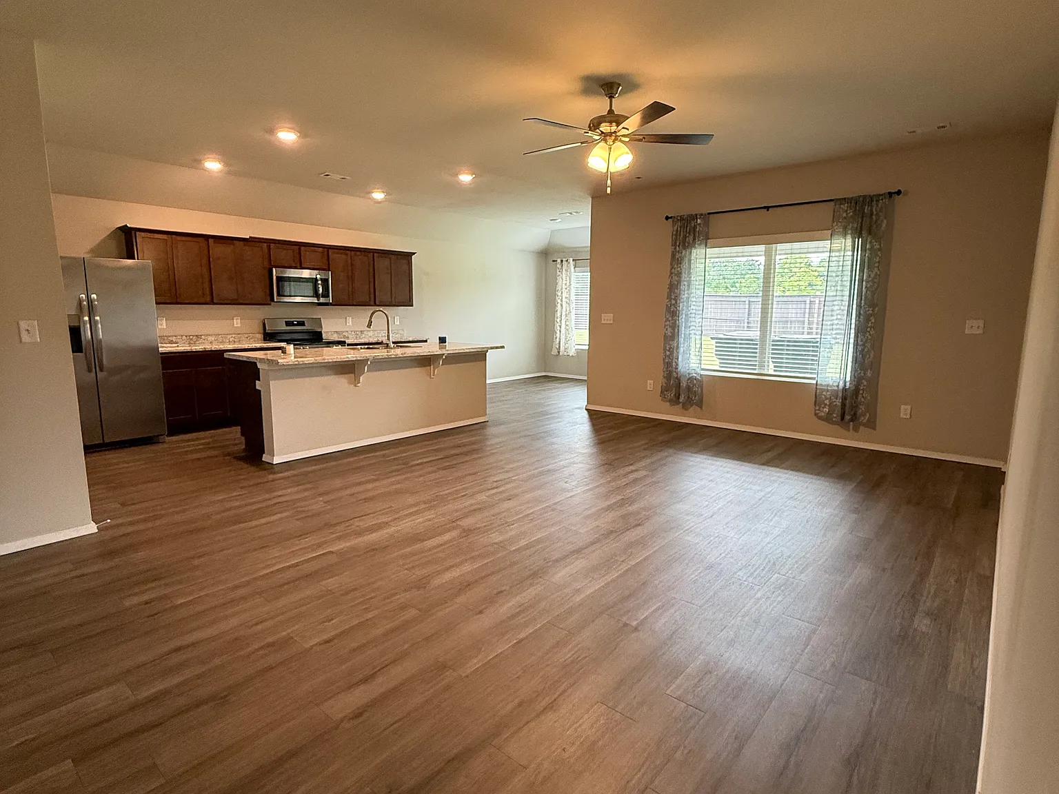 3 bed, 1459 sqft, $1,650 — Photo 4