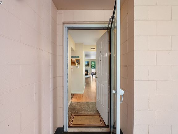 4th image of 6605 W Burnside St #131