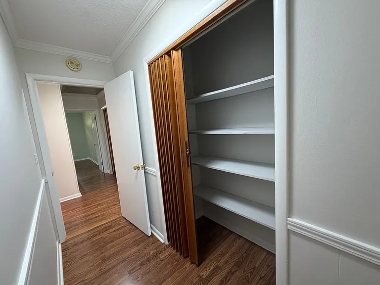 524 Graycroft Dr SW — Photo 12