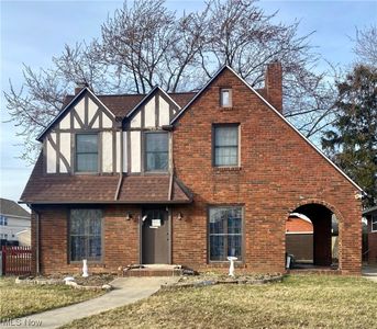 17204 Pearldale Ave, Cleveland, OH, 44135